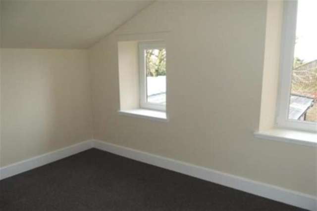  Image of 3 bedroom Flat to rent in Grahamshill Street Airdrie ML6 at Airdrie, ML6 7EN