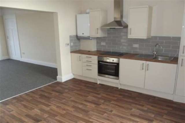  Image of 3 bedroom Flat to rent in Grahamshill Street Airdrie ML6 at Airdrie, ML6 7EN