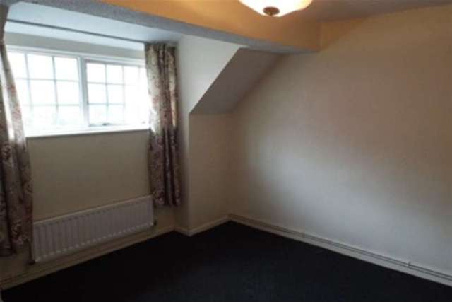  Image of 2 bedroom Terraced house to rent in Gregory Close Old Hall Warrington WA5 at Warrington, WA5 8PR