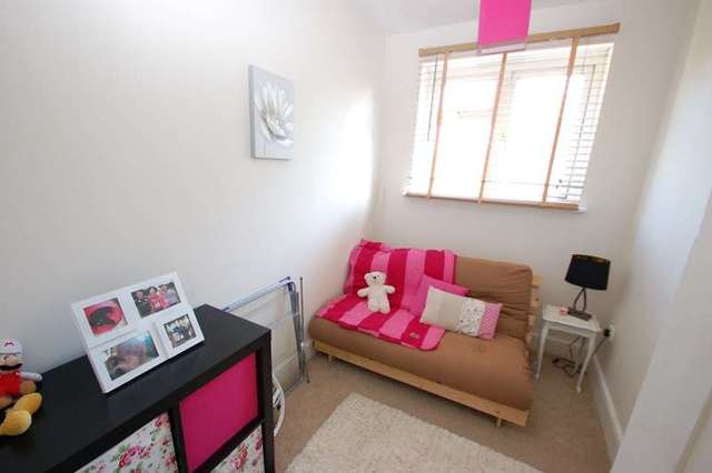 Image of 3 bedroom Terraced house for sale in Grove Road Gosport PO12 at Grove Road Hardway Gosport, PO12 4JN