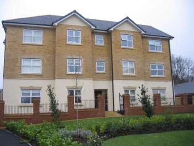  Image of 1 bedroom Flat for sale in Hampstead Drive Whitefield Manchester M45 at Whitefield Manchester Manchester, M45 7YA