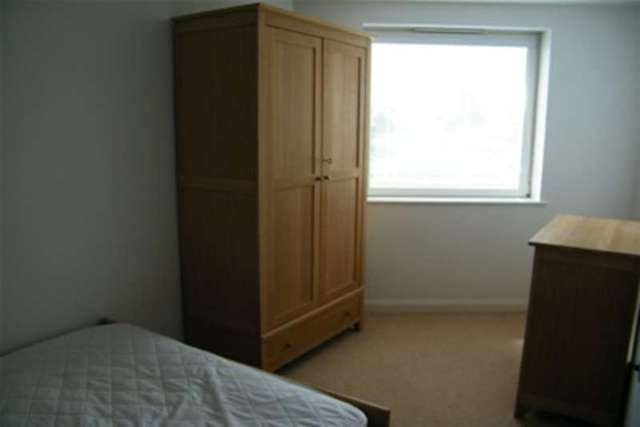  Image of 2 bedroom Flat to rent in Heol Glan Rheidol Cardiff CF10 at Cardiff, CF10 5NY
