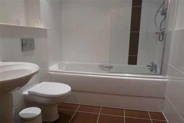  Image of 1 bedroom Studio flat to rent in Heol Glan Rheidol Cardiff CF10 at Cardiff, CF10 5NZ