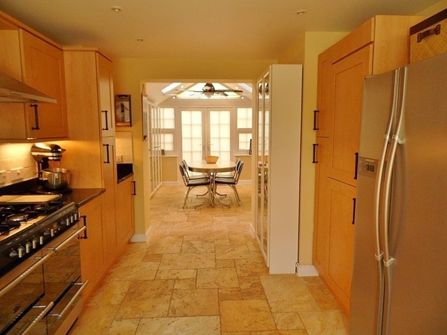  Image of 6 bedroom Detached house for sale in Hatchmore Road Denmead Waterlooville PO7 at Hatchmore Road Denmead Waterlooville, PO7 6TE