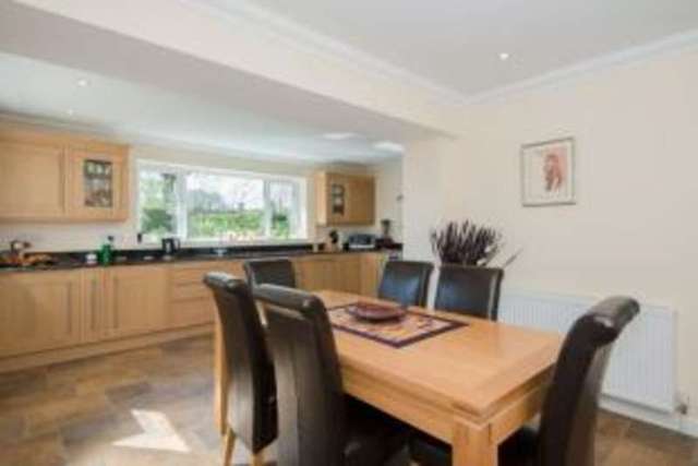  Image of 3 bedroom Detached house for sale in Haywards Close Hutton Brentwood CM13 at Hutton Brentwood Hutton, CM13 1RS