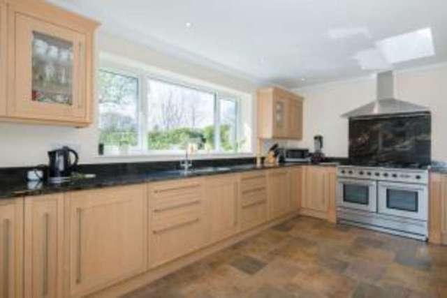  Image of 3 bedroom Detached house for sale in Haywards Close Hutton Brentwood CM13 at Hutton Brentwood Hutton, CM13 1RS