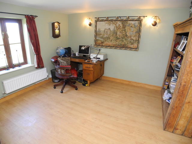  Image of 4 bedroom Cottage for sale in Heckingham Holes Heckingham Norwich NR14 at Heckingham Holes Heckingham Norwich, NR14 6QS