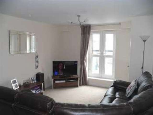  Image of 1 bedroom Flat for sale in Heol Cae Tynewydd Loughor Swansea SA4 at Heol Cae Tynewydd Loughor Loughor, SA4 6PW