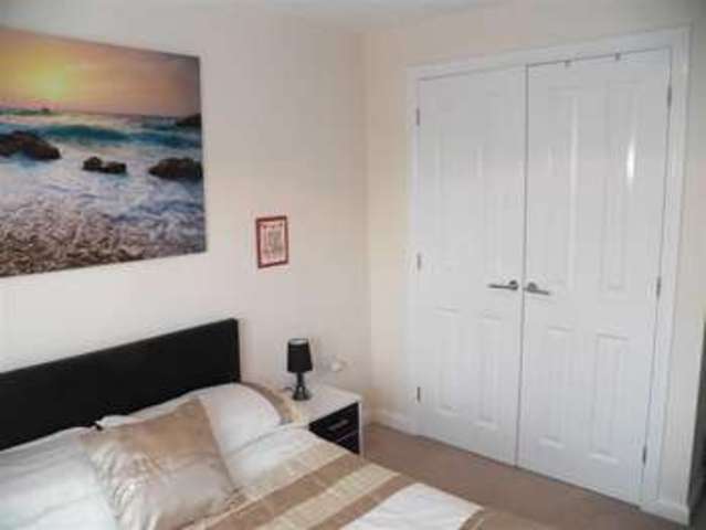  Image of 1 bedroom Flat for sale in Heol Cae Tynewydd Loughor Swansea SA4 at Heol Cae Tynewydd Loughor Loughor, SA4 6PW
