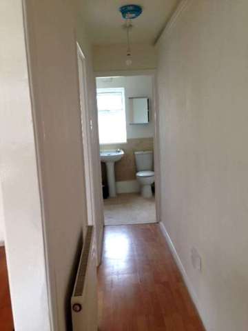  Image of 1 bedroom Flat to rent in High Road Leytonstone London E11 at High Road Leytonstone Leytonstone London, E11 4PA