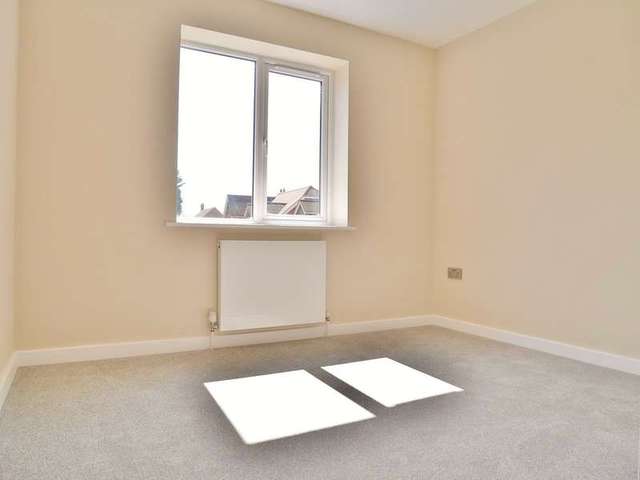  Image of 3 bedroom Semi-Detached house for sale in High Street Drayton Abingdon OX14 at Drayton  Abingdon, OX14 4JL