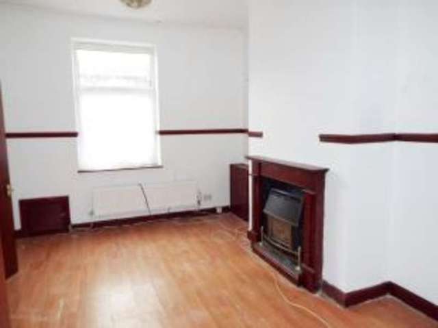  Image of 5 bedroom Terraced house for sale in Higher Dean Street Radcliffe Manchester M26 at Radcliffe Manchester Radcliffe, M26 3TE