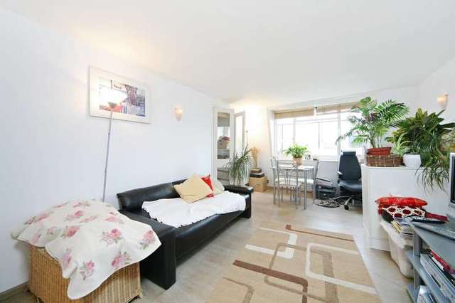  Image of 2 bedroom Flat to rent in Hogarth Road London SW5 at Hogarth Road  London, SW5 0PU