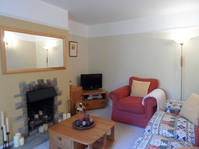  Image of 2 bedroom Cottage to rent in Holland Mount Bramhope Leeds LS16 at Holland Mount Bramhope Leeds, LS16 9BB