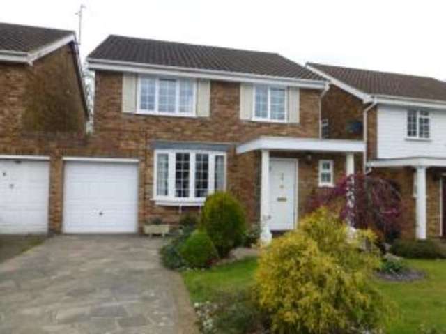  Image of 4 bedroom Detached house for sale in Holly Road Orpington BR6 at Chelsfield  Green Street Green, BR6 6BE