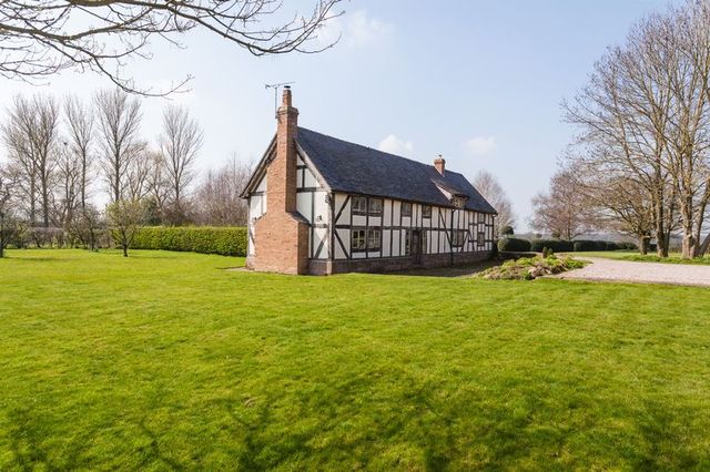  Image of 4 bedroom Property for sale in Holtridge Norbury Whitchurch SY13 at Holtridge Nr Cholmondeley Whitchurch, SY13 4JA