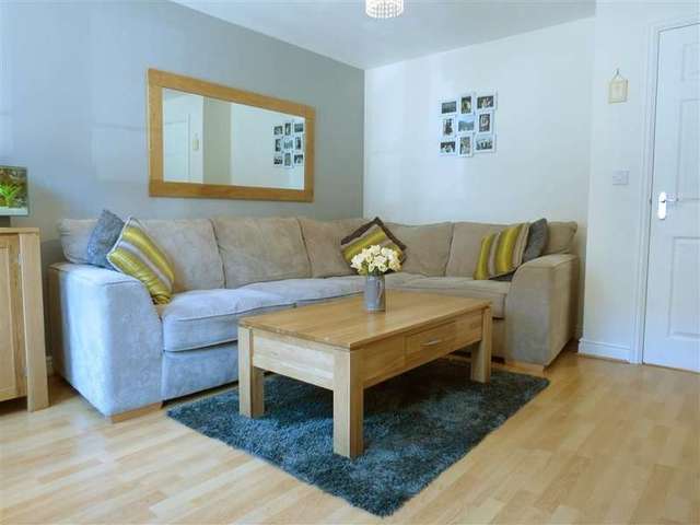  Image of 3 bedroom Terraced house for sale in Horsecroft Way Tilehurst Reading RG31 at Purley on Thames  Reading, RG31 6XW