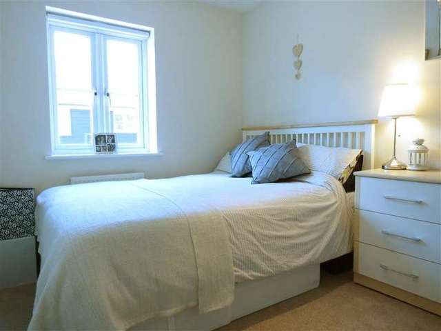  Image of 3 bedroom Terraced house for sale in Horsecroft Way Tilehurst Reading RG31 at Purley on Thames  Reading, RG31 6XW