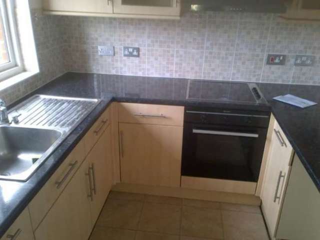  Image of House Share to rent in Hoxton Street London N1 at Hoxton N1 London, N1 5JX