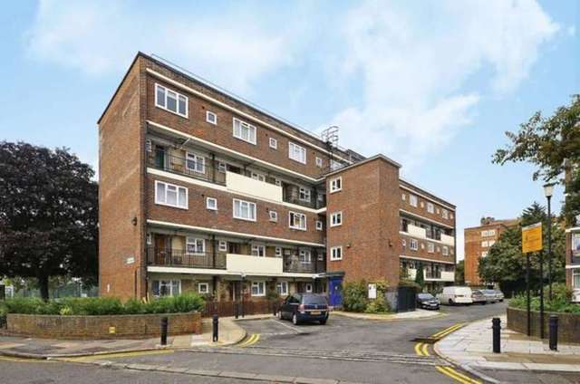  Image of House Share to rent in Hoxton Street London N1 at Hoxton N1 London, N1 5JX