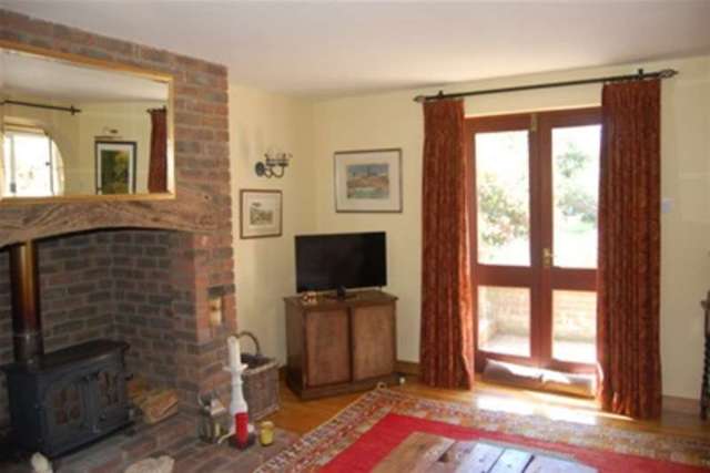  Image of 3 bedroom Detached house to rent in Green Lane Jevington Polegate BN26 at Polegate, BN26 5QD
