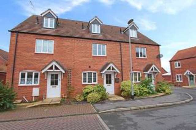  Image of 3 bedroom Terraced house to rent in Kestrel Drive Bourne PE10 at Kestrel Drive  Bourne, PE10 0BX
