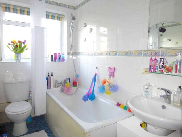  Image of 2 bedroom Flat for sale in Kingsfield Road Watford WD19 at Kingsfield Court Kingsfield Road Watford, WD19 4PR