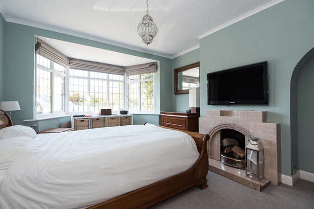  Image of 3 bedroom Semi-Detached house for sale in Arundel Road Norbiton Kingston upon Thames KT1 at Kingston Upon Thames Kingston upon Thames, KT1 3RY