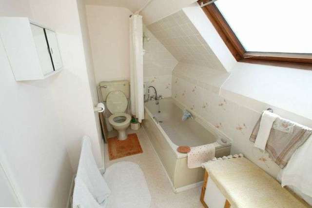  Image of 3 bedroom Detached house for sale in East Drove Langton Matravers Swanage BH19 at Langton Matravers  Swanage, BH19 3HF