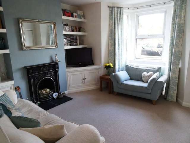  Image of 1 bedroom Ground Flat for sale in Lansdown View Twerton Bath BA2 at Twerton Bath Corston, BA2 1BQ