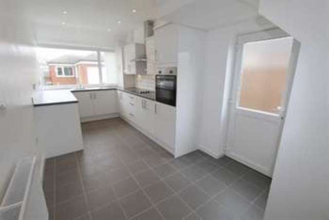  Image of 3 bedroom Semi-Detached house to rent in Leach Lane St. Annes Lytham St. Annes FY8 at St Annes Lytham St Annes Lytham St Annes, FY8 3AN