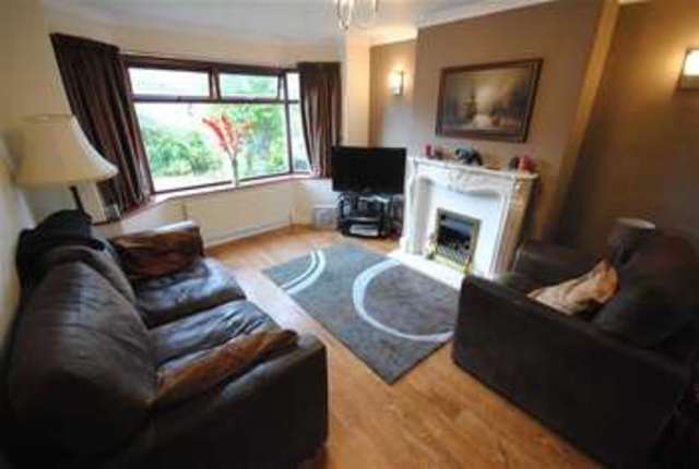  Image of 3 bedroom Property for sale in Leafield Drive Cheadle Hulme Cheadle SK8 at Leafield Drive Cheadle Cheadle, SK8 6NT