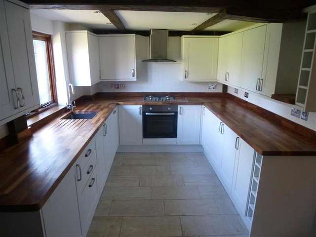  Image of 4 bedroom Detached house for sale in Lees Road Yalding Maidstone ME18 at Yalding Kent Maidstone, ME18 6HB
