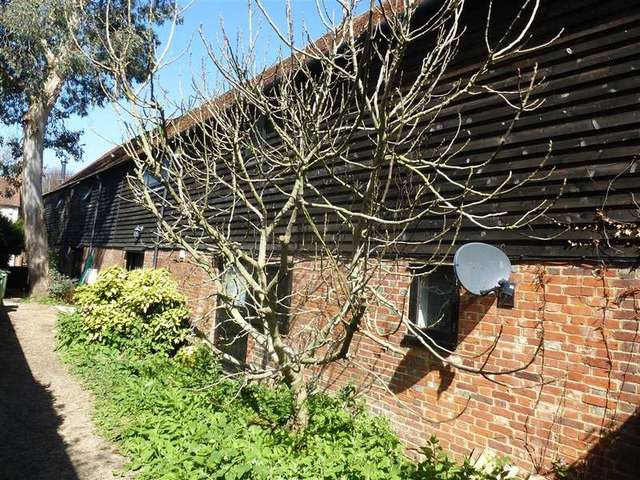  Image of 4 bedroom Detached house for sale in Lees Road Yalding Maidstone ME18 at Yalding Kent Maidstone, ME18 6HB