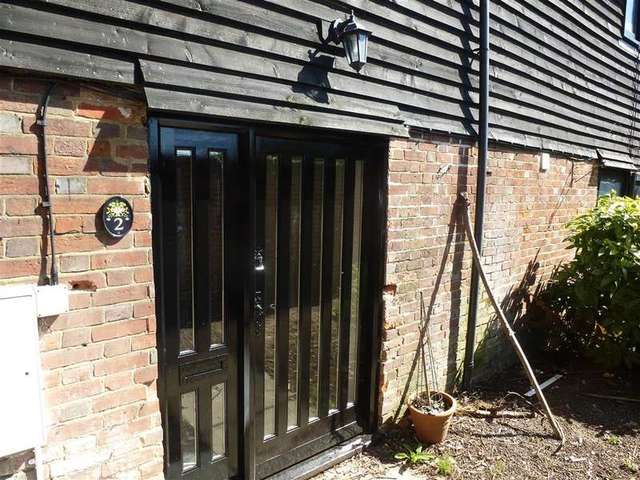  Image of 4 bedroom Detached house for sale in Lees Road Yalding Maidstone ME18 at Yalding Kent Maidstone, ME18 6HB