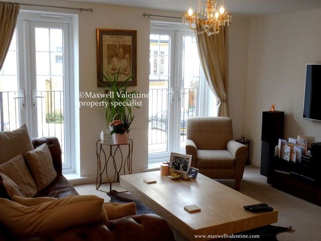  Image of 4 bedroom Terraced house to rent in Crown Lane Bromley BR2 at Lescot Place  Bromley, BR2 9PQ