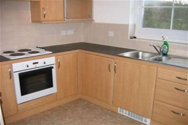  Image of 2 bedroom Flat to rent in Lever Court Lever Close Blackburn BB2 at Blackburn, BB2 7FH
