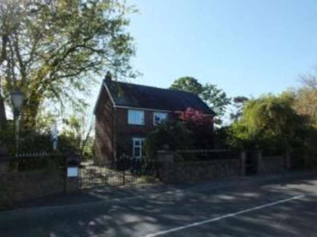  Image of 3 bedroom Detached house for sale in Leyland Lane Leyland PR26 at Leyland Lancashire Eccleston, PR26 8LB