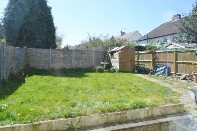  Image of 5 bedroom Detached house for sale in Limpsfield Road Warlingham CR6 at Warlingham Warlingham, CR6 9DS