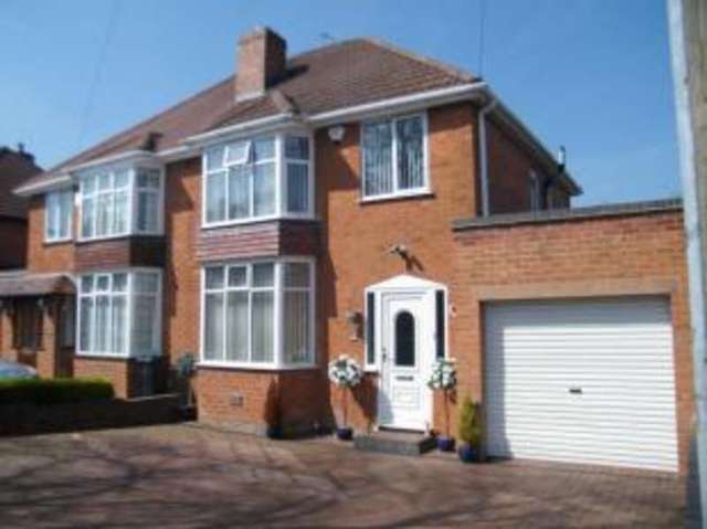  Image of 3 bedroom Semi-Detached house for sale in Lindsworth Road Kings Norton Birmingham B30 at Birmingham West Midlands Cotteridge, B30 3RR