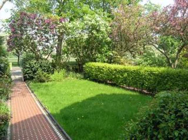  Image of 5 bedroom Detached house to rent in Lonsdale Road London SW13 at Lonsdale Road  Barnes, SW13 9JR