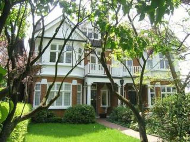  Image of 5 bedroom Detached house to rent in Lonsdale Road London SW13 at Lonsdale Road  Barnes, SW13 9JR