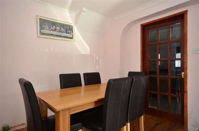  Image of 5 bedroom Detached house for sale in Lyn Road Worthing BN13 at Worthing West Sussex Worthing, BN13 3HR