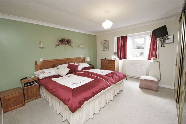  Image of 5 bedroom Detached house for sale in Kenton Exeter EX6 at Kenton Exeter, EX6 8NN