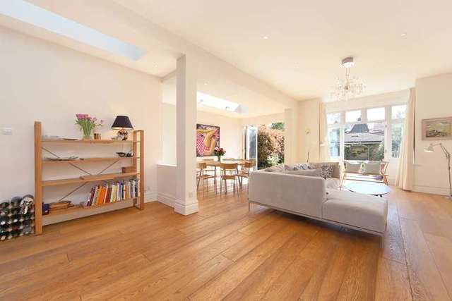  Image of 5 bedroom Detached house for sale in Madrid Road London SW13 at Madrid Road  Barnes, SW13 9PG