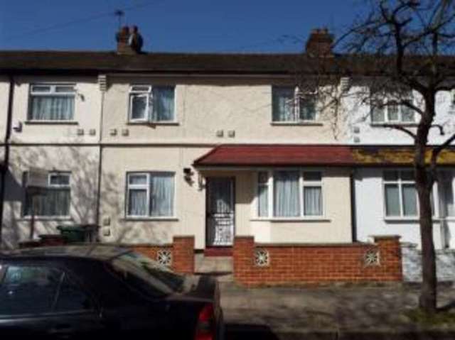  Image of 3 bedroom Terraced house for sale in Reynolds Avenue London E12 at Manor Park  Little Ilford, E12 6JS