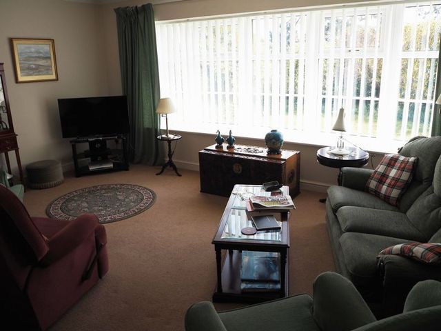  Image of 3 bedroom Detached house for sale in Manor Road Collingham Newark NG23 at Manor Road Collingham Newark, NG23 7PL