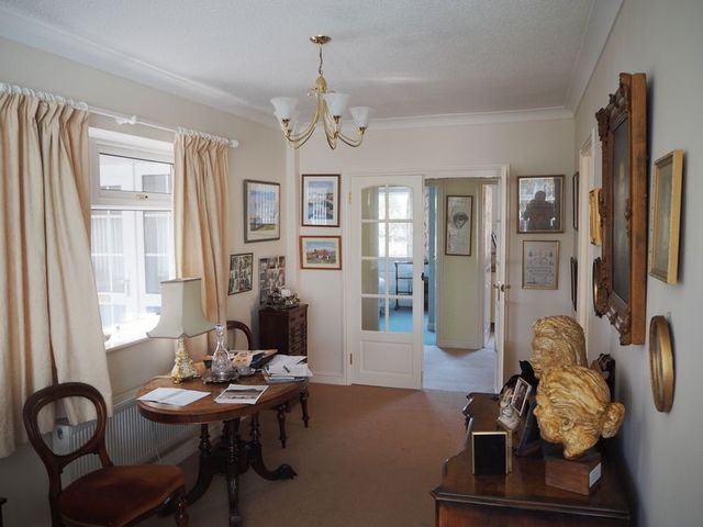  Image of 3 bedroom Detached house for sale in Manor Road Collingham Newark NG23 at Manor Road Collingham Newark, NG23 7PL