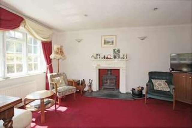 Image of 4 bedroom Property for sale in Maresfield Uckfield TN22 at Maresfield Uckfield, TN22 3DP