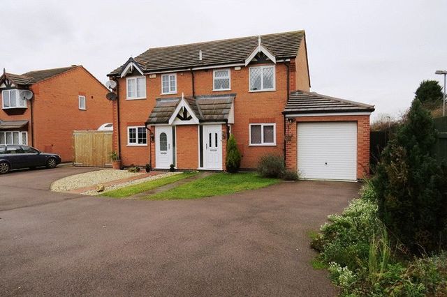  Image of 3 bedroom Semi-Detached house to rent in Marigold Crescent Melton Mowbray LE13 at Marigold Crescent  Melton Mowbray, LE13 0FW